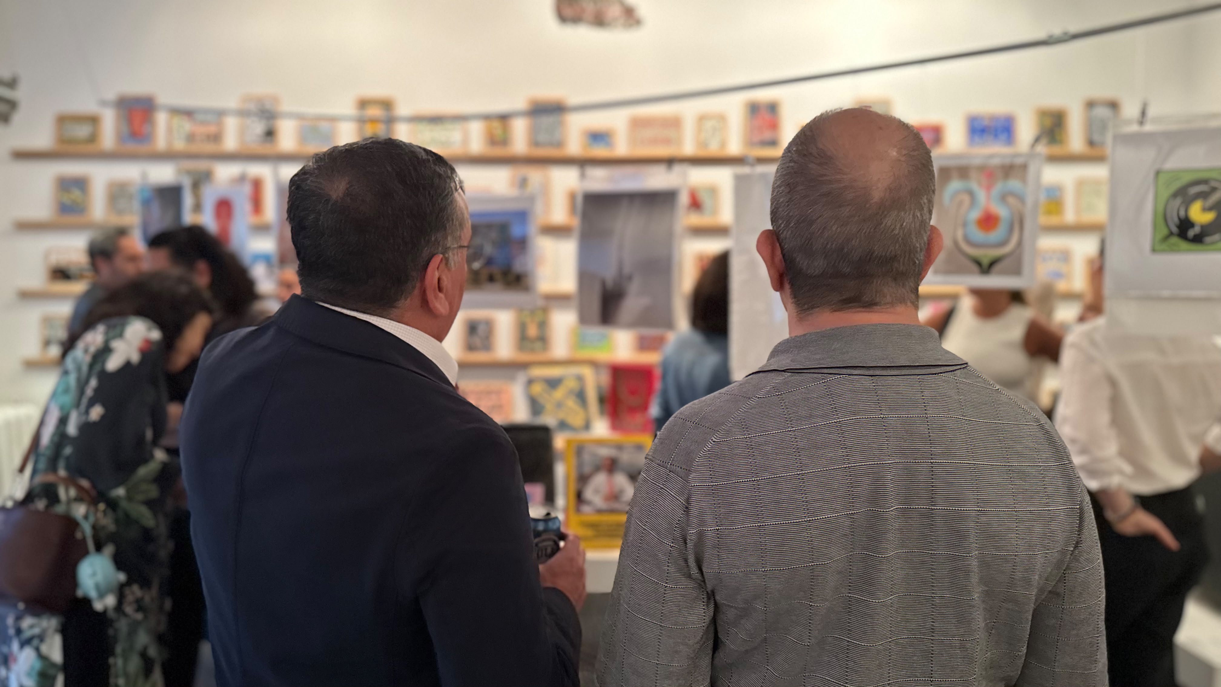 Seeing art together